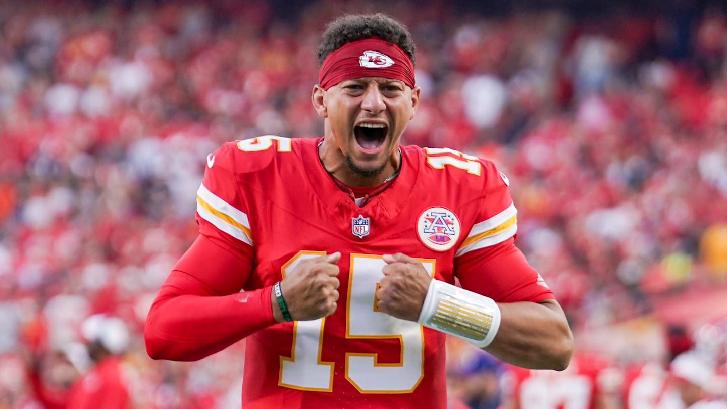 Patrick Mahomes Hints at Week 1 Return With Social Media Post