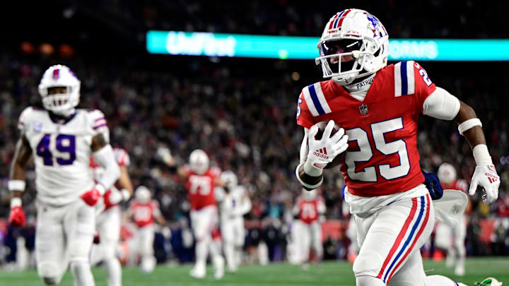 Buffalo Bills v New England Patriots