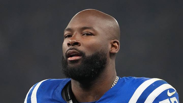 Indianapolis Colts linebacker Germaine Pratt on the sidelines