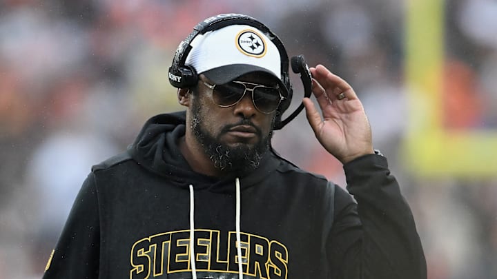 Pittsburgh Steelers HC Mike Tomlin Pittsburgh Steelers HC Mike Tomlin