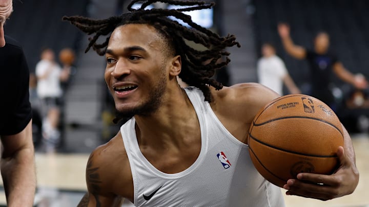 Stephpon Castle, Antonio Spurs