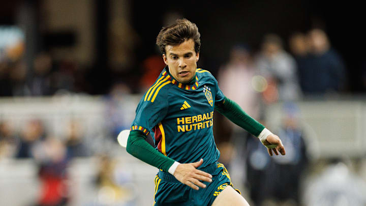 Puig's influence extends far beyond personal achievements; he represents the dreams and ambitions of the Galaxy's supporters.