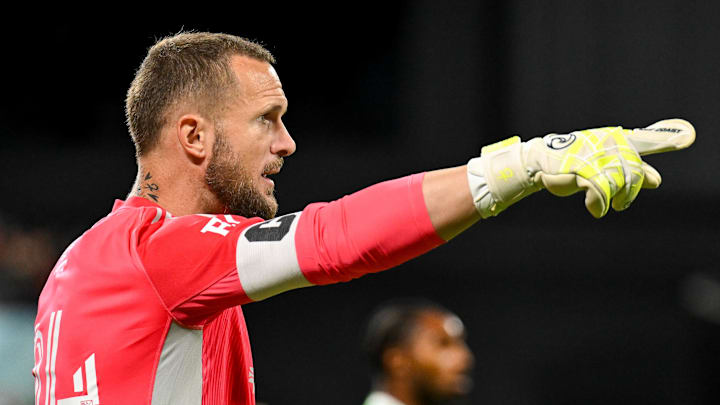 Oct 18, 2025; New York, New York, USA; Seattle Sounders goalkeeper Stefan Frei (24) during the second half against New York City FC at Citi Field. Mandatory Credit: Mark Smith-Imagn Images Oct 18, 2025; New York, New York, USA; Seattle Sounders goalkeeper Stefan Frei (24) during the second half against New York City FC at Citi Field. Mandatory Credit: Mark Smith-Imagn Images