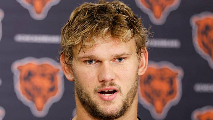 Chicago Bears tight end Sam Roush