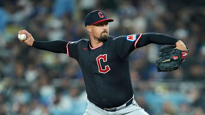 Mar 30, 2026; Los Angeles, California, USA; Cleveland Guardians pitcher Shawn Armstrong (43) throws against the Los Angeles Dodgers at Dodger Stadium. Mandatory Credit: Kirby Lee-Imagn Images