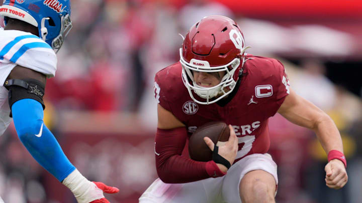 Oklahoma quarterback John Mateer