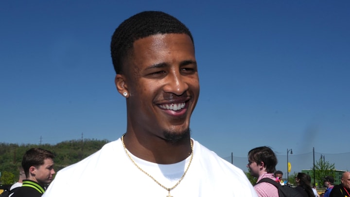 Washington Commanders linebacker Sonny Styles