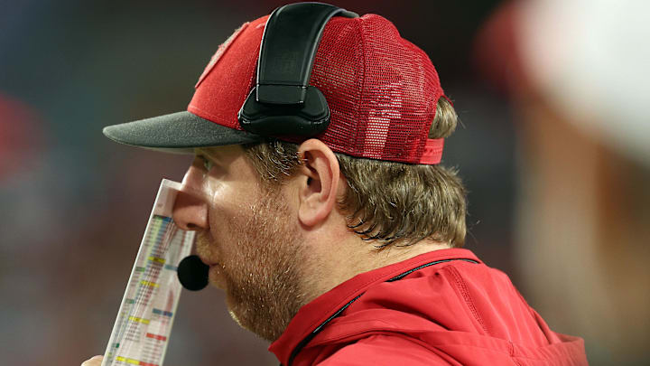 Aug 23, 2024; Tampa, Florida, USA; Tampa Bay Buccaneers offensive coordinator Liam Coen against the Miami Dolphins during the second quarter at Raymond James Stadium. Mandatory Credit: Kim Klement Neitzel-Imagn Images Aug 23, 2024; Tampa, Florida, USA; Tampa Bay Buccaneers offensive coordinator Liam Coen against the Miami Dolphins during the second quarter at Raymond James Stadium. Mandatory Credit: Kim Klement Neitzel-Imagn Images