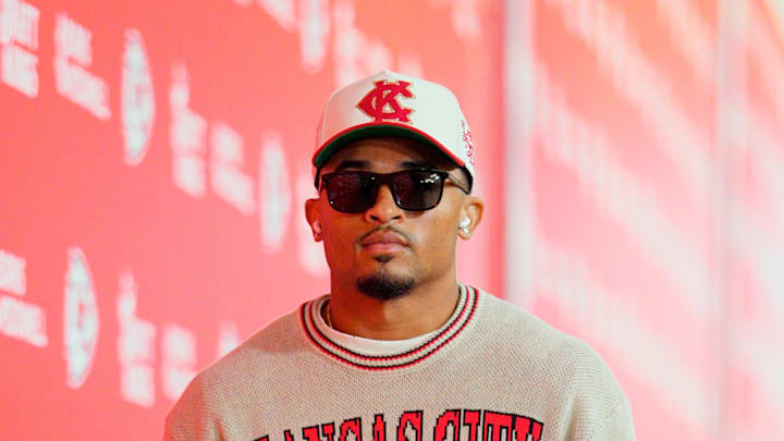 Oct 19, 2025; Kansas City, Missouri, USA; Kansas City Chiefs cornerback Trent McDuffie (22) arrives prior to the game against the Las Vegas Raiders at GEHA Field at Arrowhead Stadium. Mandatory Credit: Jay Biggerstaff-Imagn Images Oct 19, 2025; Kansas City, Missouri, USA; Kansas City Chiefs cornerback Trent McDuffie (22) arrives prior to the game against the Las Vegas Raiders at GEHA Field at Arrowhead Stadium. Mandatory Credit: Jay Biggerstaff-Imagn Images