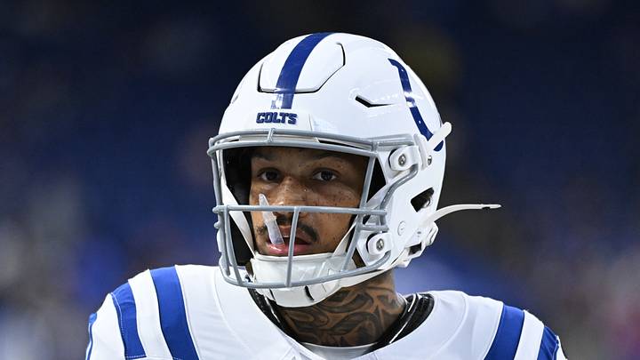Indianapolis Colts running back Seth McGowan during warmups