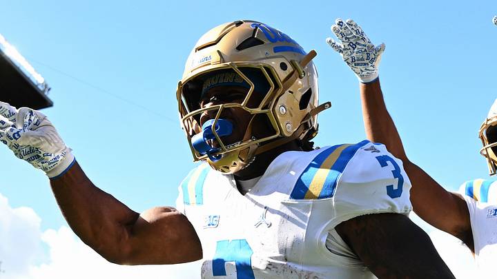Oct 10, 2026; Eugene, Oregon, USA; UCLA Bruins running back Wayne Knight (3) and UCLA Bruins wide receiver Aidan Mizell (1) celebrate after a touchdown during the second quarter against the Oregon Ducks at Autzen Stadium. Mandatory Credit: Troy Wayrynen-Imagn Images Oct 10, 2026; Eugene, Oregon, USA; UCLA Bruins running back Wayne Knight (3) and UCLA Bruins wide receiver Aidan Mizell (1) celebrate after a touchdown during the second quarter against the Oregon Ducks at Autzen Stadium. Mandatory Credit: Troy Wayrynen-Imagn Images