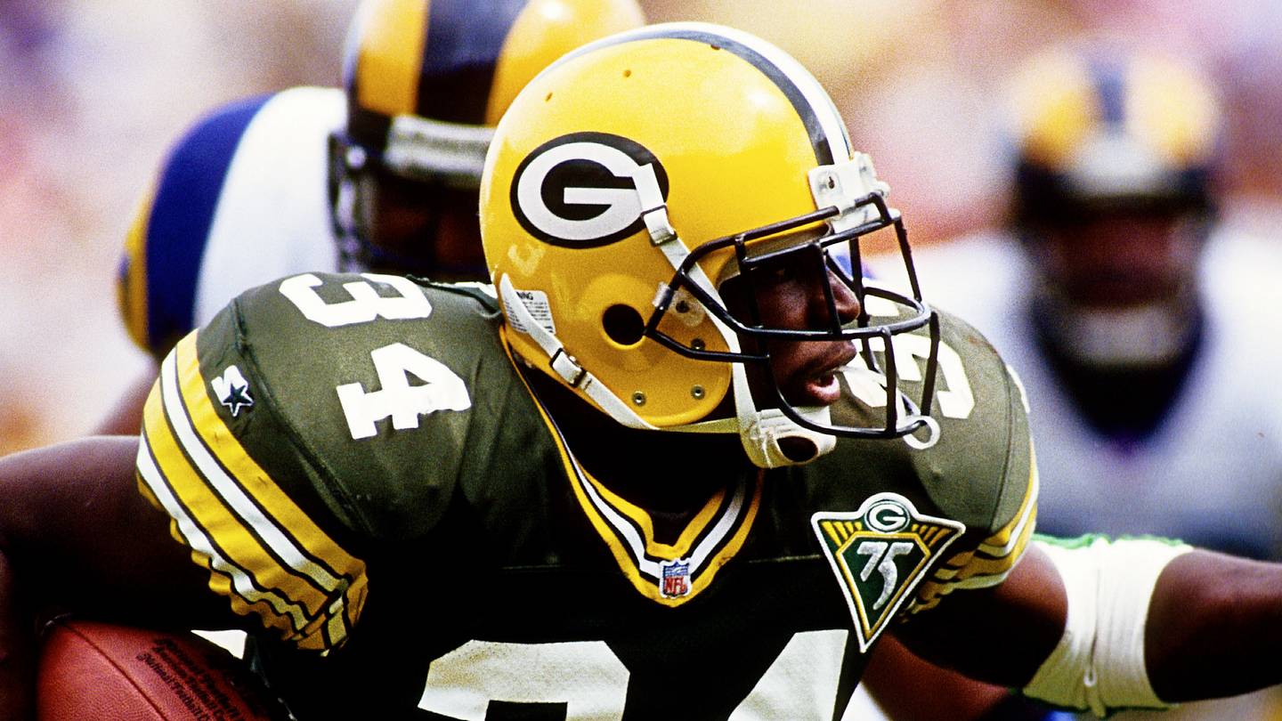 Best Green Bay Packers player to wear No. 34 was an underrated dual-threat back