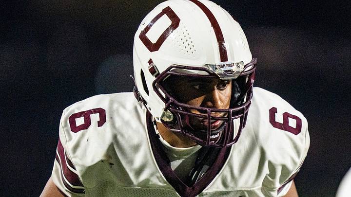Dowling Catholic linebacker Carlos Blount Jr. (6) watches the snap during a high school football game between Valley and Dowling Catholic on Aug. 29, 2025, at Valley Stadium in West Des Moines, Iowa. Valley defeated Dowling Catholic 20-19. Dowling Catholic linebacker Carlos Blount Jr. (6) watches the snap during a high school football game between Valley and Dowling Catholic on Aug. 29, 2025, at Valley Stadium in West Des Moines, Iowa. Valley defeated Dowling Catholic 20-19.