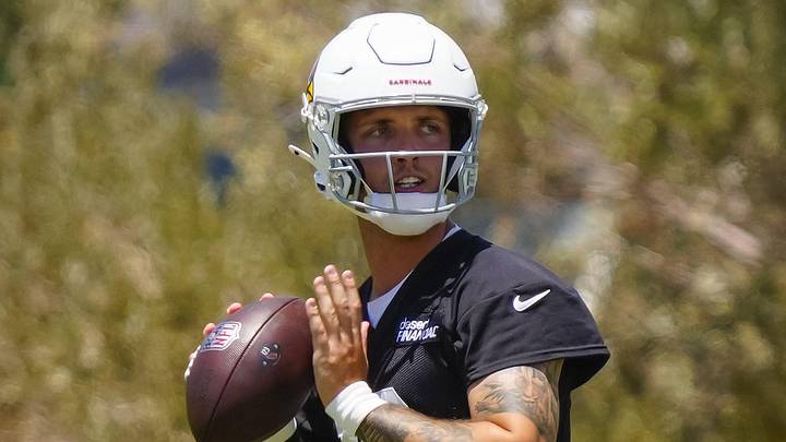 Cardinals quarterback Carson Beck (19) throws passes during organized team activities at the Cardinals Training Facility in Tempe on May 27, 2026.