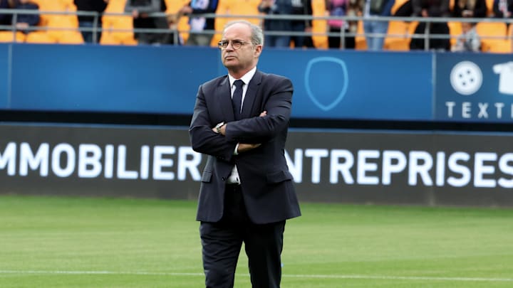 Luis Campos multiplie les pistes pour renforcer son attaque.