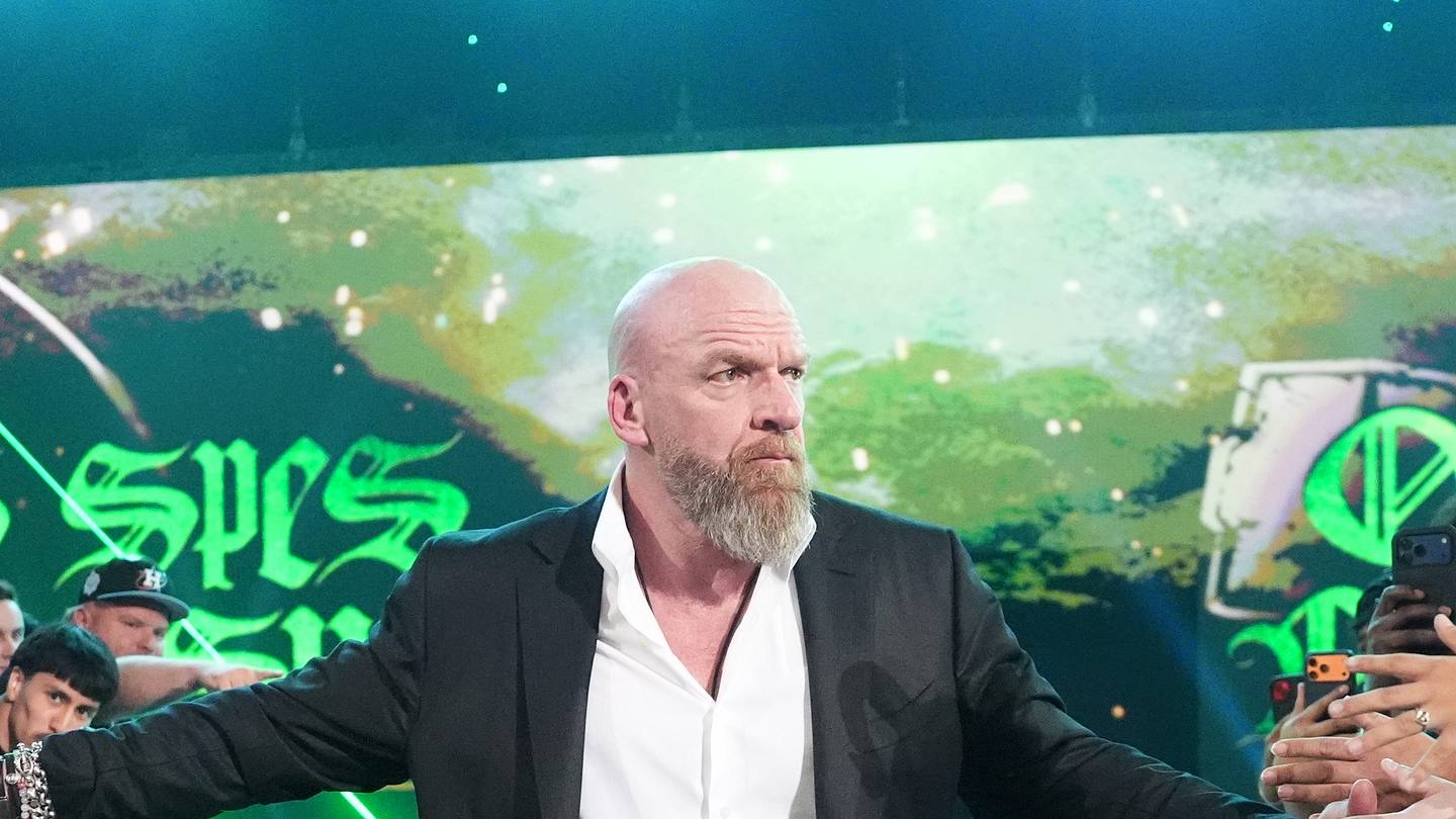 WWE Reportedly Eyeing Additions to Raw and SmackDown Rosters
