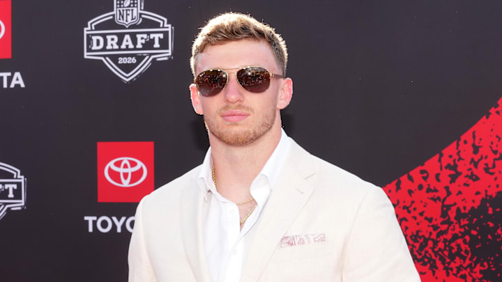 Apr 23, 2026; Pittsburgh, PA, USA; Oregon Ducks defensive back Dillon Thieneman poses on the red carpet before the 2026 NFL Draft at Point State Park. Mandatory Credit: Kirby Lee-Imagn Images