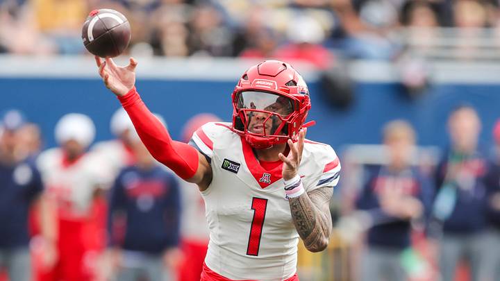 Noah Fifita and Arizona are underdogs at Texas Tech.