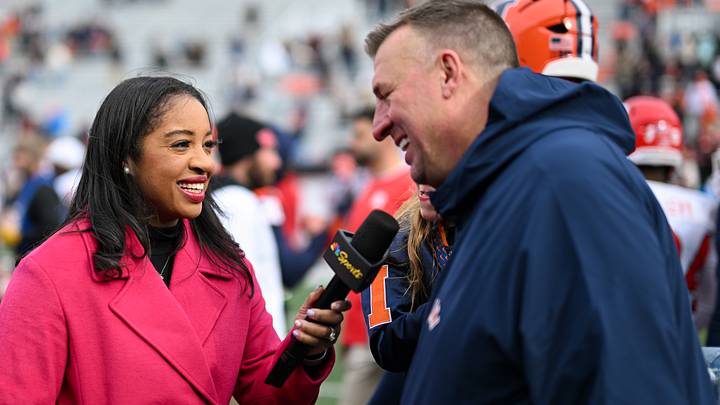 COLLEGE FOOTBALL: NOV 01 Rutgers at Illinois COLLEGE FOOTBALL: NOV 01 Rutgers at Illinois