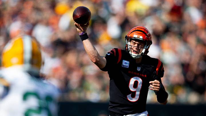 Cincinnati Bengals quarterback Joe Burrow (9) throws a pass in the second half of the NFL football game on Sunday, Oct. 10, 2021, at Paul Brown Stadium in Cincinnati. Green Bay Packers defeated Cincinnati Bengals 25-22 in overtime.

Green Bay Packers At Cincinnati Bengals 64