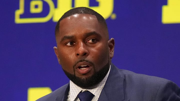 Jul 24, 2025; Las Vegas, NV, USA; Michigan head coach Sherrone Moore speaks to the media during the Big Ten NCAA college football media days at Mandalay Bay Resort. Mandatory Credit: Lucas Peltier-Imagn Images Jul 24, 2025; Las Vegas, NV, USA; Michigan head coach Sherrone Moore speaks to the media during the Big Ten NCAA college football media days at Mandalay Bay Resort. Mandatory Credit: Lucas Peltier-Imagn Images