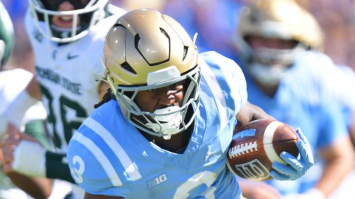 Oct 24, 2026; Pasadena, California, USA; UCLA Bruins running back Wayne Knight (3) runs the ball during the first half against the Michigan State Spartans at Rose Bowl. Mandatory Credit: Gary A. Vasquez-Imagn Images Oct 24, 2026; Pasadena, California, USA; UCLA Bruins running back Wayne Knight (3) runs the ball during the first half against the Michigan State Spartans at Rose Bowl. Mandatory Credit: Gary A. Vasquez-Imagn Images