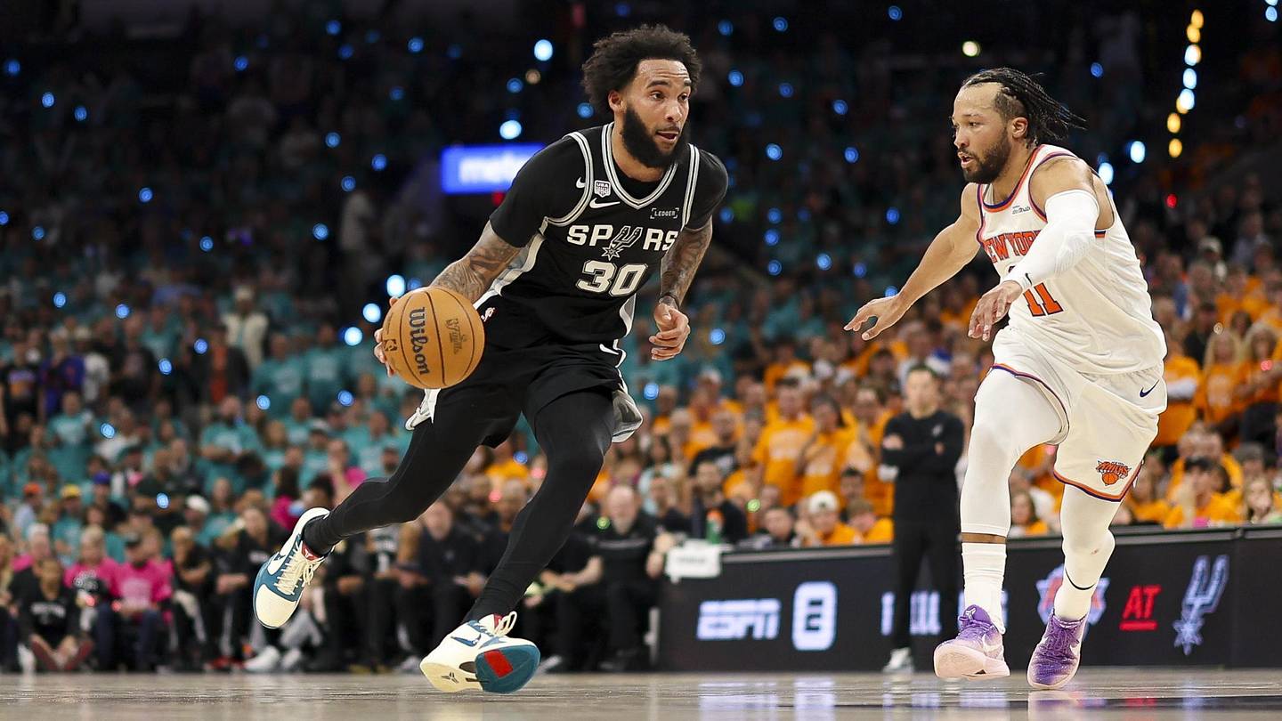 How Spurs' Julian Champagnie Plans to Stay Even-Keeled Amid Pressure of NBA Finals
