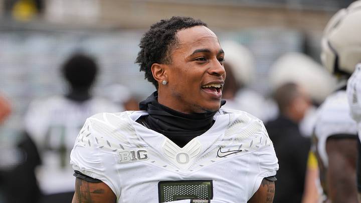 oregon ducks evan stewart name image likeness nil deal jeremiah smith ohio state buckeyes cam coleman texas longhorns oregon ducks evan stewart name image likeness nil deal jeremiah smith ohio state buckeyes cam coleman texas longhorns