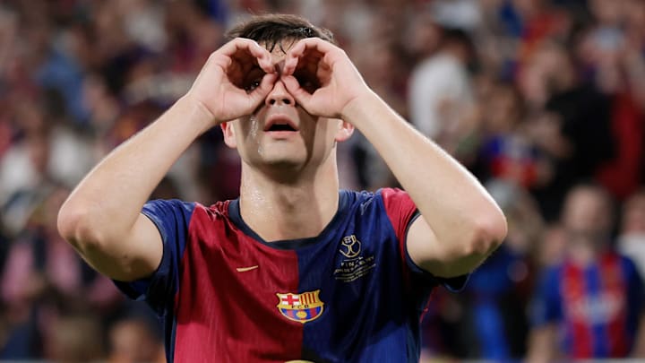 Pedri est considéré comme l'un des meilleurs milieux du monde. Pedri est considéré comme l'un des meilleurs milieux du monde.