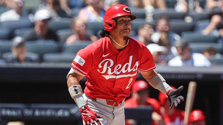 Cincinnati Reds second baseman Edwin Arroyo (2) hits a double Cincinnati Reds second baseman Edwin Arroyo (2) hits a double
