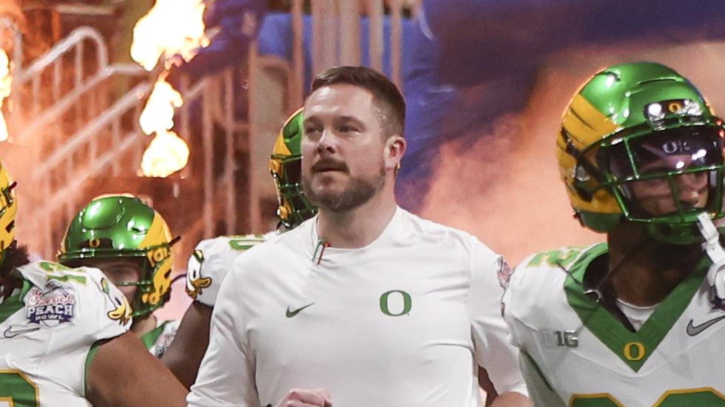 Oregon Recruit Achilles Reyna Speaks Candidly About Two-Spor