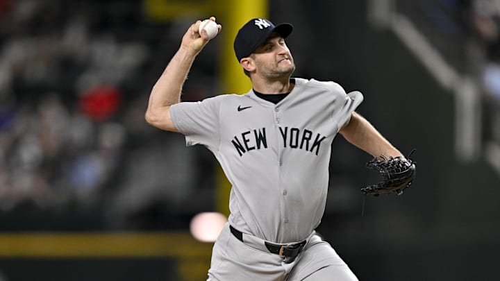 Aug 4, 2025; Arlington, Texas, USA; New York Yankees relief pitcher Jake Bird (59) pitches against the Texas Rangers during the tenth inning at Globe Life Field. Mandatory Credit: Jerome Miron-Imagn Images
