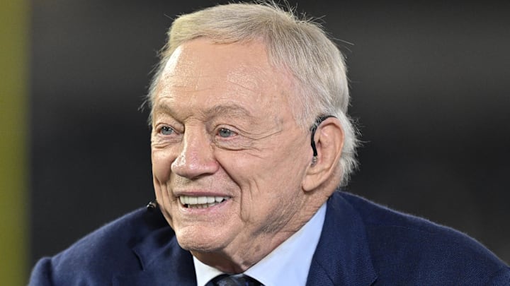 Dallas Cowboys owner Jerry Jones