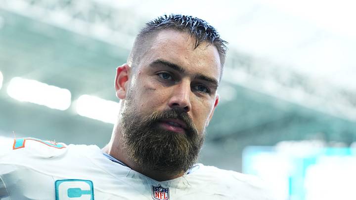 Miami Dolphins defensive tackle Zach Sieler