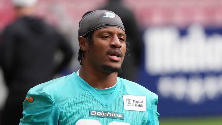 Miami Dolphins cornerback Rasul Douglas (26) during practice Miami Dolphins cornerback Rasul Douglas (26) during practice