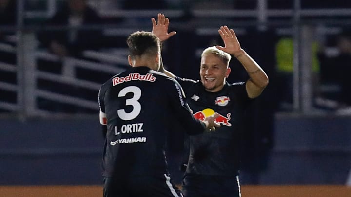 Artur é o camisa 10 do Red Bull Bragantino