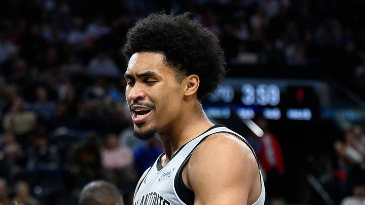 Apr 2, 2026; Inglewood, California, USA; San Antonio Spurs guard Dylan Harper (2) reacts after scoring during the second half against the Los Angeles Clippers at Intuit Dome. Mandatory Credit: William Liang-Imagn Images