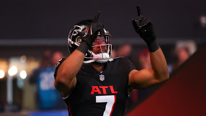 Bijan Robinson and Tyler Allgeier both finished ahead of Saquon Barkley in PFF's final 2024 grades.