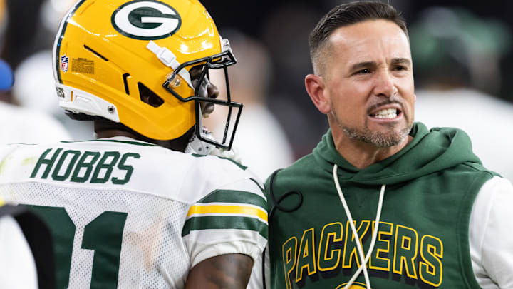 Oct 19, 2025; Glendale, Arizona, USA; Green Bay Packers head coach Matt LaFleur with cornerback Nate Hobbs (21) against the Arizona Cardinals at State Farm Stadium. ]