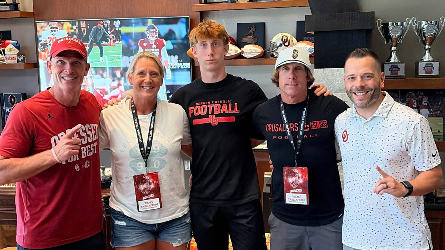 Class of 2028 QB Trey Tagliaferri Impressed With Oklahoma's Status as 'Quarterback U'