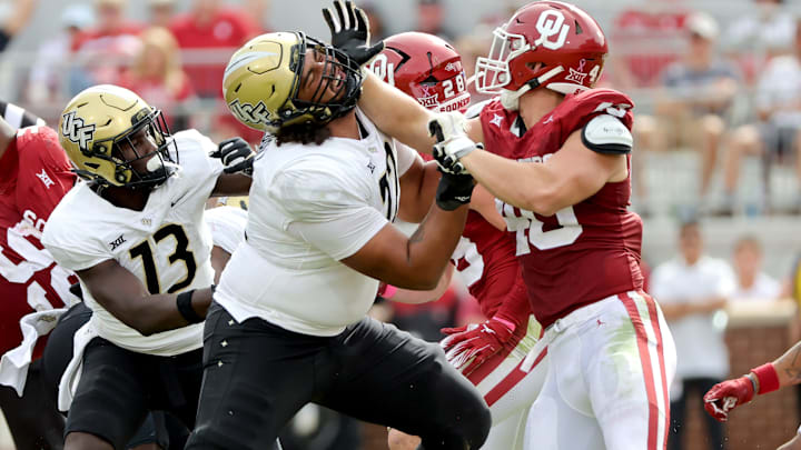 Oklahoma's Ethan Downs (40) blocks against Marcellus Marshall (72) in the first half of the college football game between the University of Oklahoma Sooners and the University of Central Florida Knights at Gaylord Family Oklahoma-Memorial Stadium in Norman, Okla., Saturday, Oct., 21, 2023. Oklahoma's Ethan Downs (40) blocks against Marcellus Marshall (72) in the first half of the college football game between the University of Oklahoma Sooners and the University of Central Florida Knights at Gaylord Family Oklahoma-Memorial Stadium in Norman, Okla., Saturday, Oct., 21, 2023.
