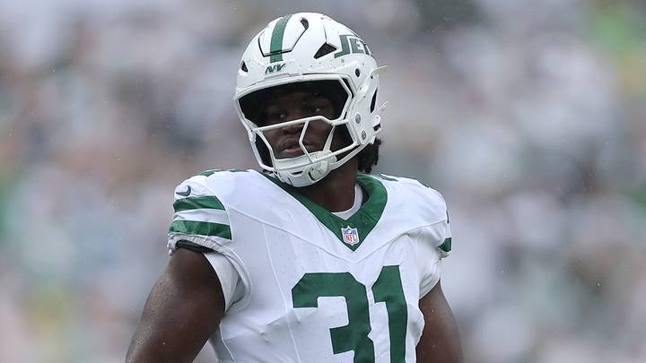New York Jets defensive end David Bailey New York Jets defensive end David Bailey