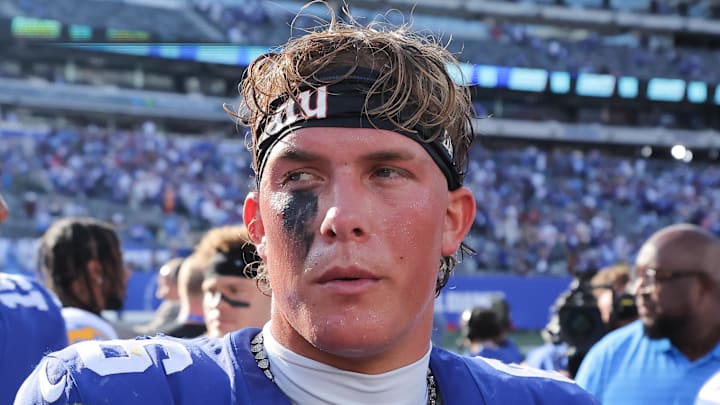 Sep 28, 2025; East Rutherford, New Jersey, USA; New York Giants quarterback Jaxson Dart (6) looks on after the game against the Los Angeles Chargers at MetLife Stadium. Sep 28, 2025; East Rutherford, New Jersey, USA; New York Giants quarterback Jaxson Dart (6) looks on after the game against the Los Angeles Chargers at MetLife Stadium.