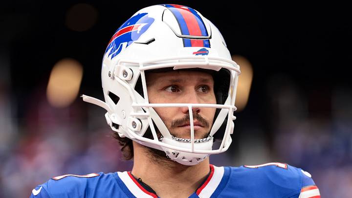 New England Patriots v Buffalo Bills