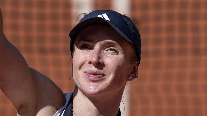 Elina Svitolina celebrates winning