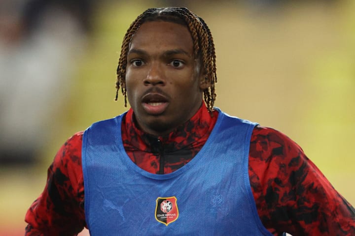 เจเรมี จาเก็ต ดูสับสนเล็กน้อย