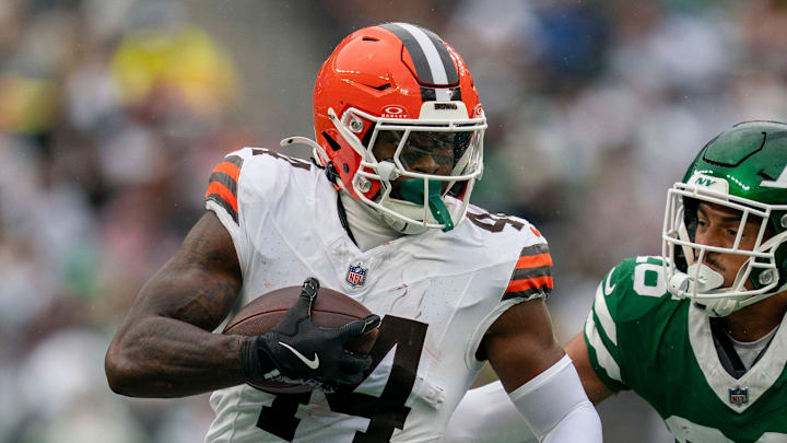 Cleveland Browns tight end Harold Fannin Jr.