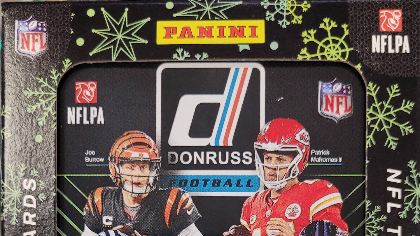 Reid's Rips: 2024 Donruss Football Winter Holiday Tin