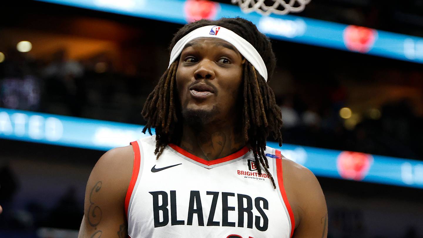 Blazers get last laugh as Lakers landed the wrong Portland center