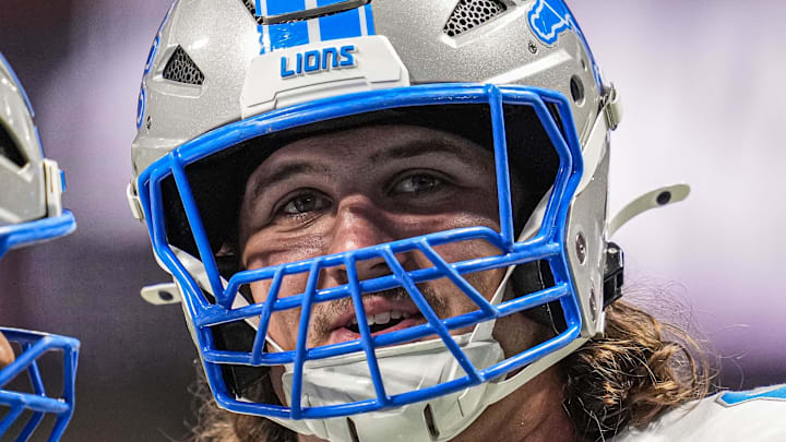 Detroit Lions offensive tackle Tate Ratledge (69).